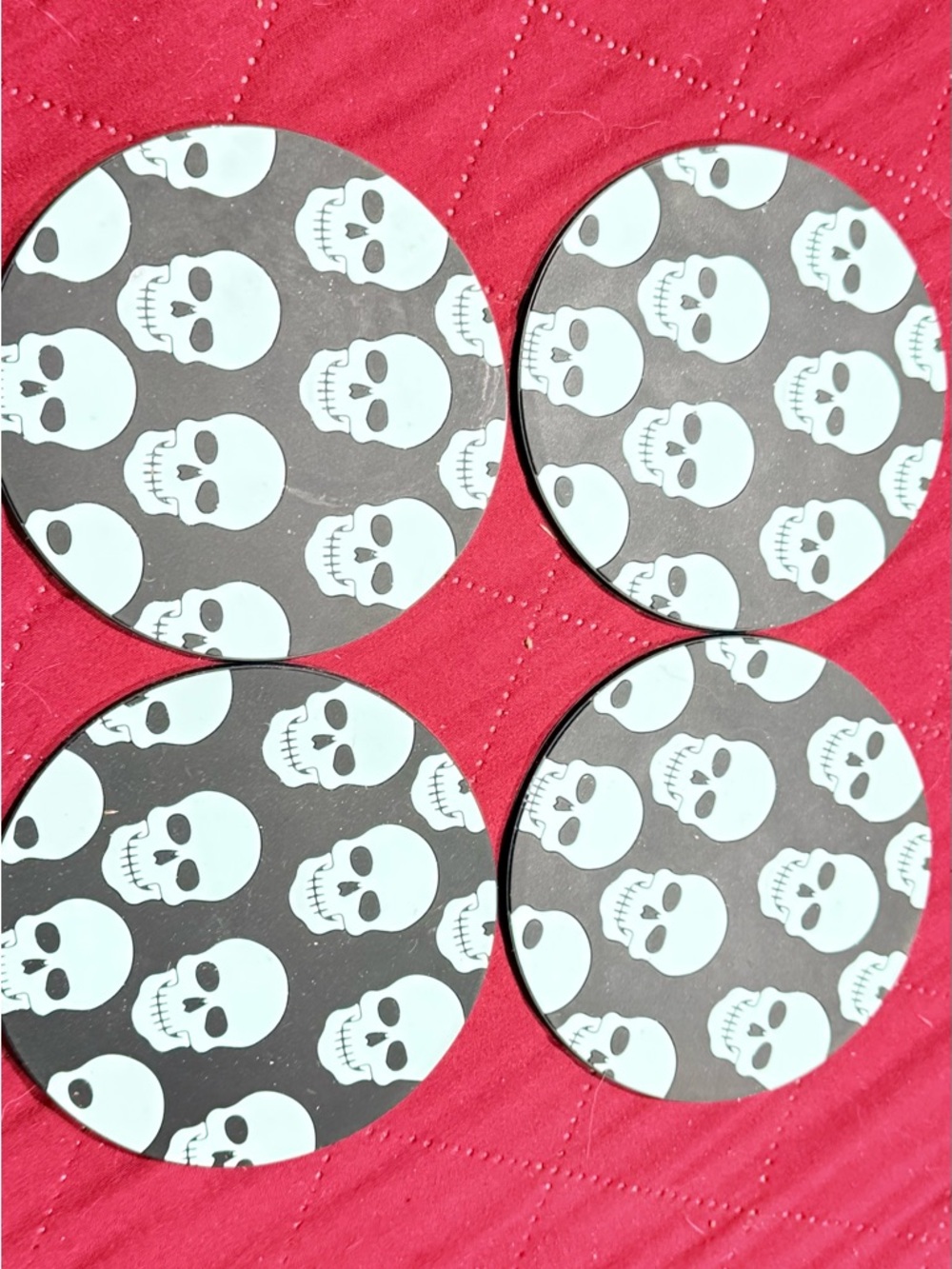 Skull Pattern Black & White Round Coasters - Set of 4